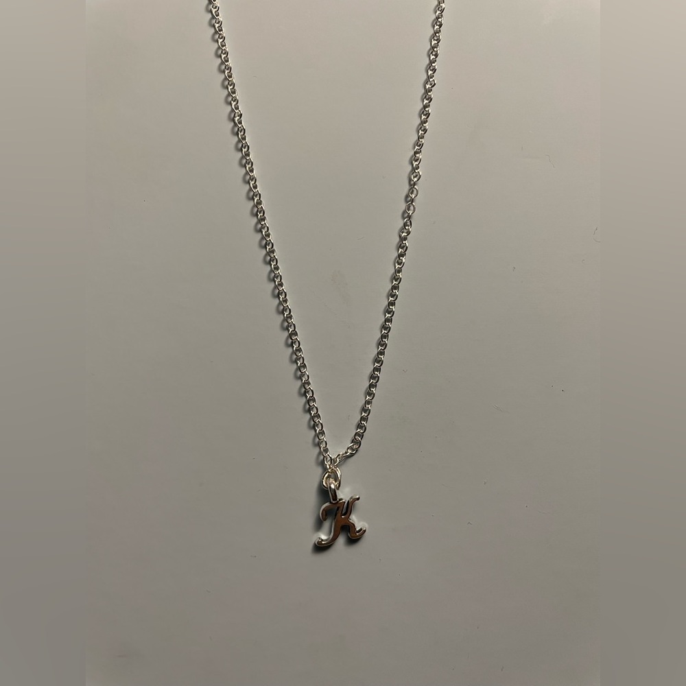 K letter necklace (silver)